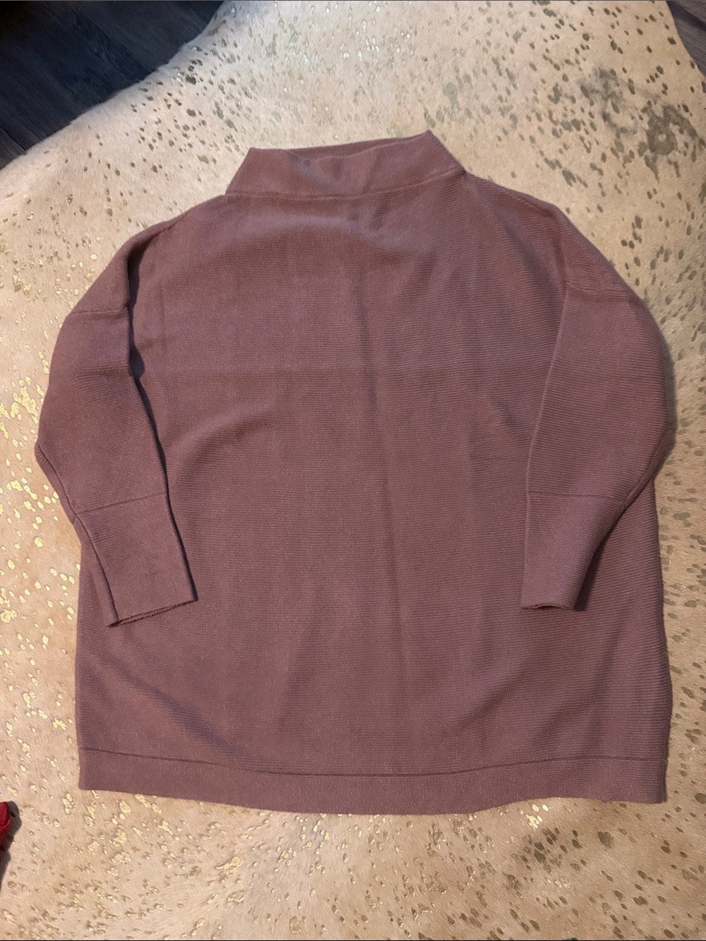 Women’s  Relaxed Mock Neck Sweater in Dusty Mauve